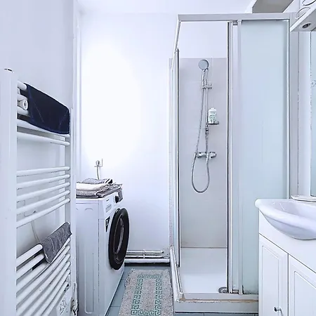 Apartman Cosy Flat Near La *